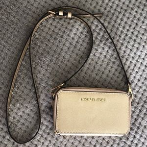 Gold Micheal Kors Crossbody/Clutch Purse
